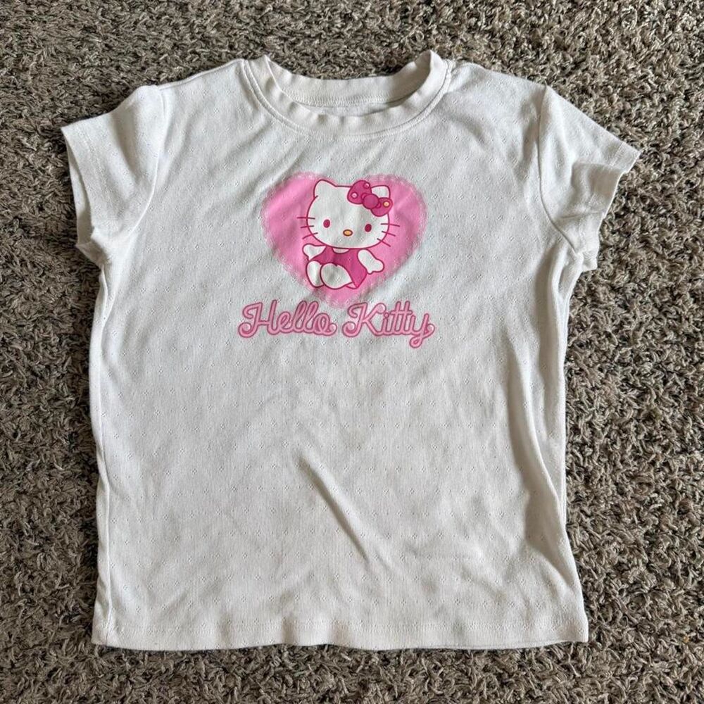 Sanrio Women's Pink and White Shirt